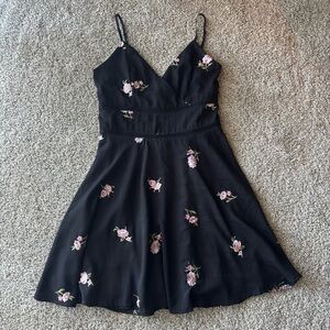 Mi Ami Black Floral Cocktail Dress